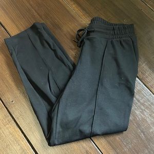 Women’s Capri Dress Pants